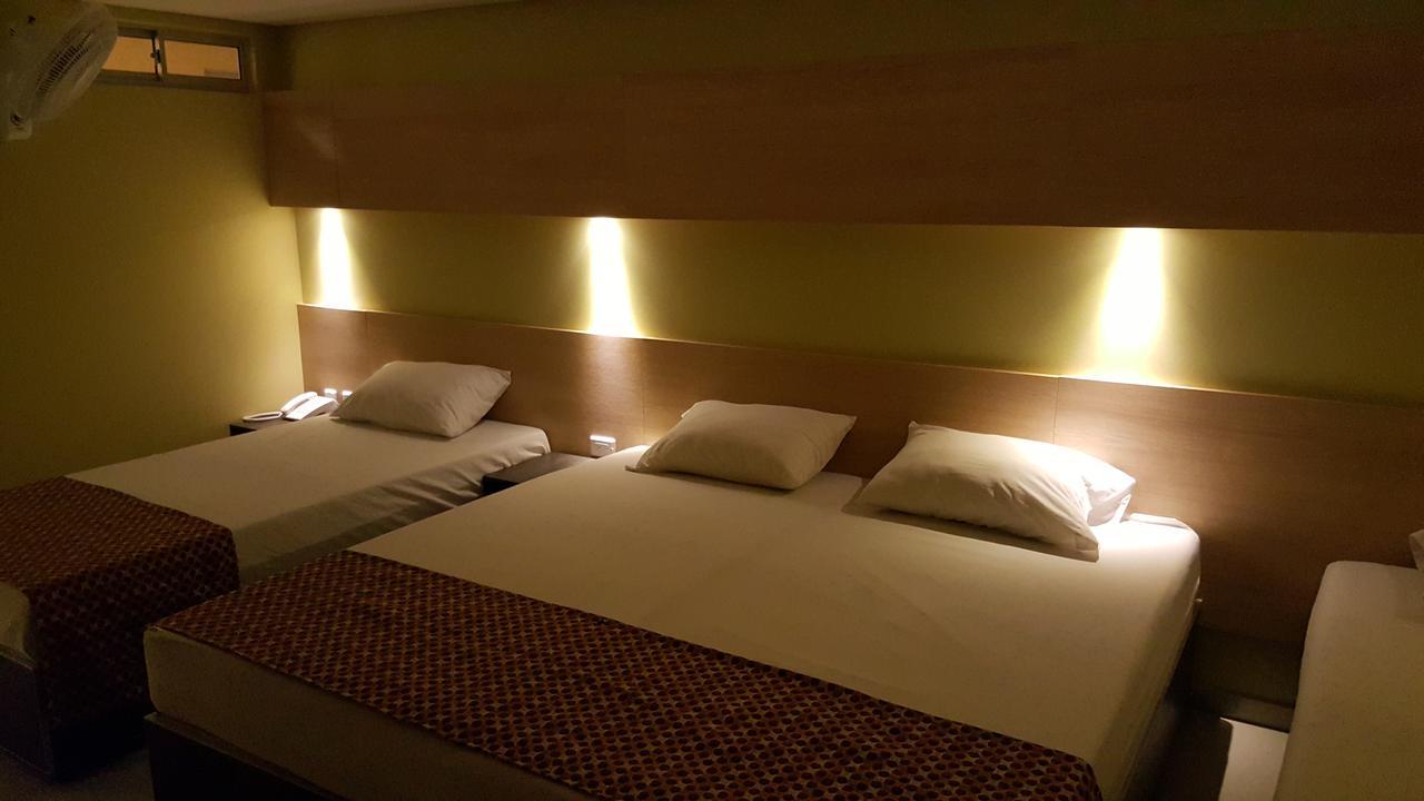 Hotel 56 Avenue Plaza Barranquilla  Bagian luar foto