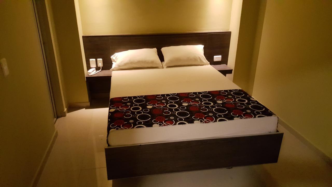 Hotel 56 Avenue Plaza Barranquilla  Bagian luar foto