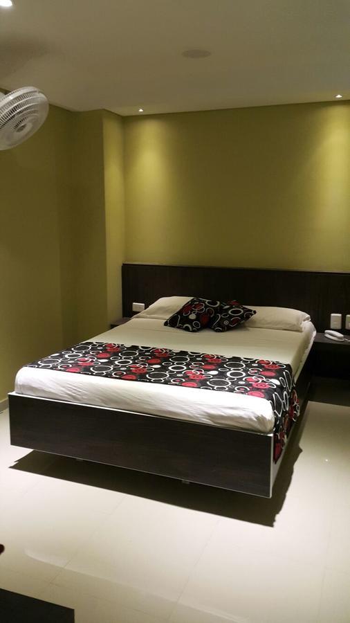 Hotel 56 Avenue Plaza Barranquilla  Bagian luar foto
